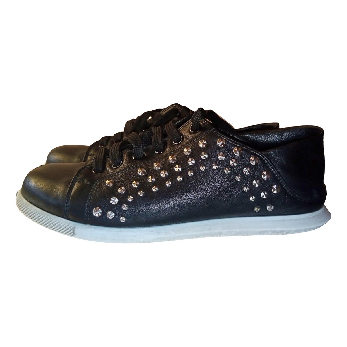 Oversize leather trainers