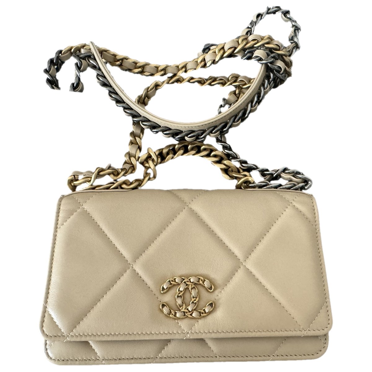 Wallet On Chain Chanel 19 leather handbag