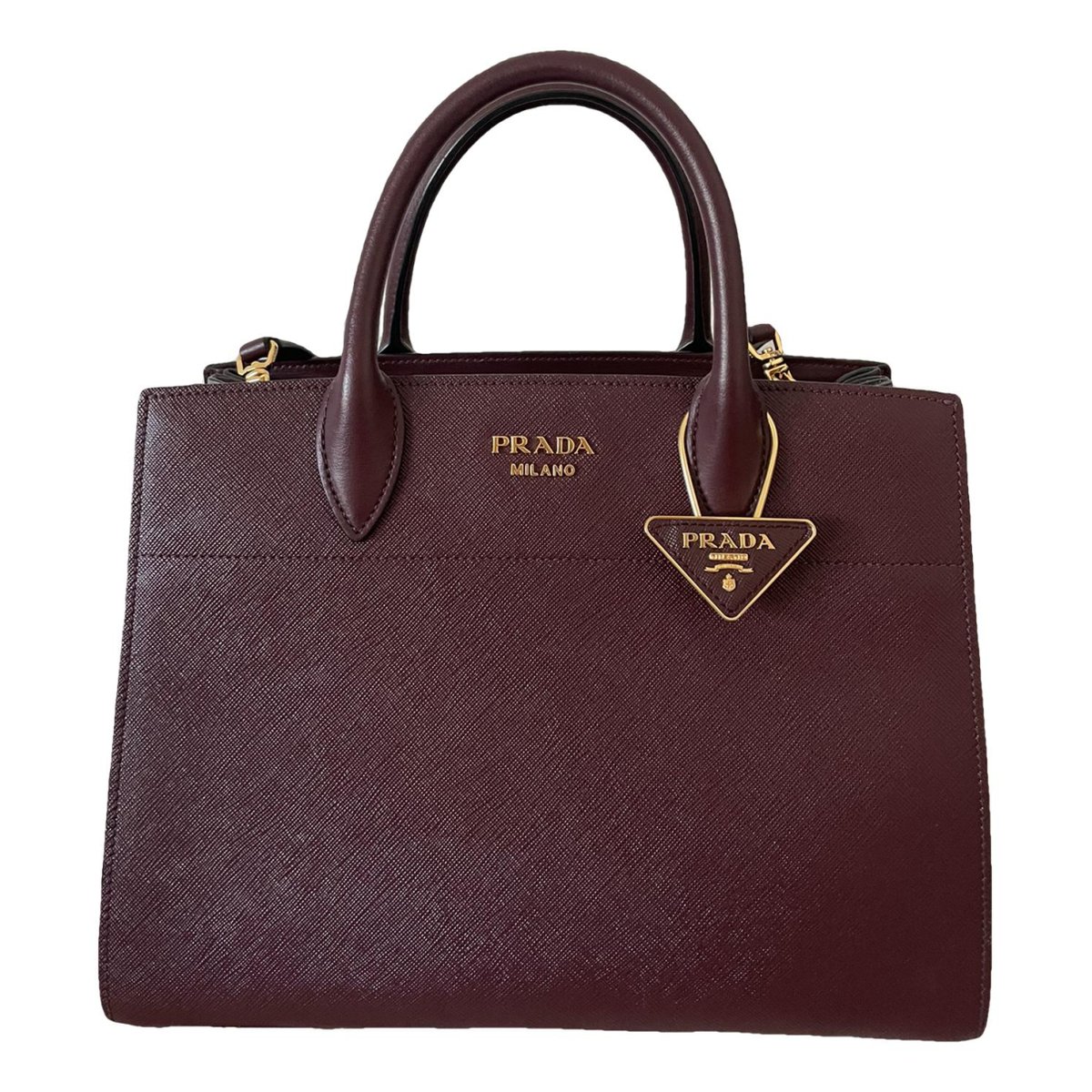 Prada Esplanade