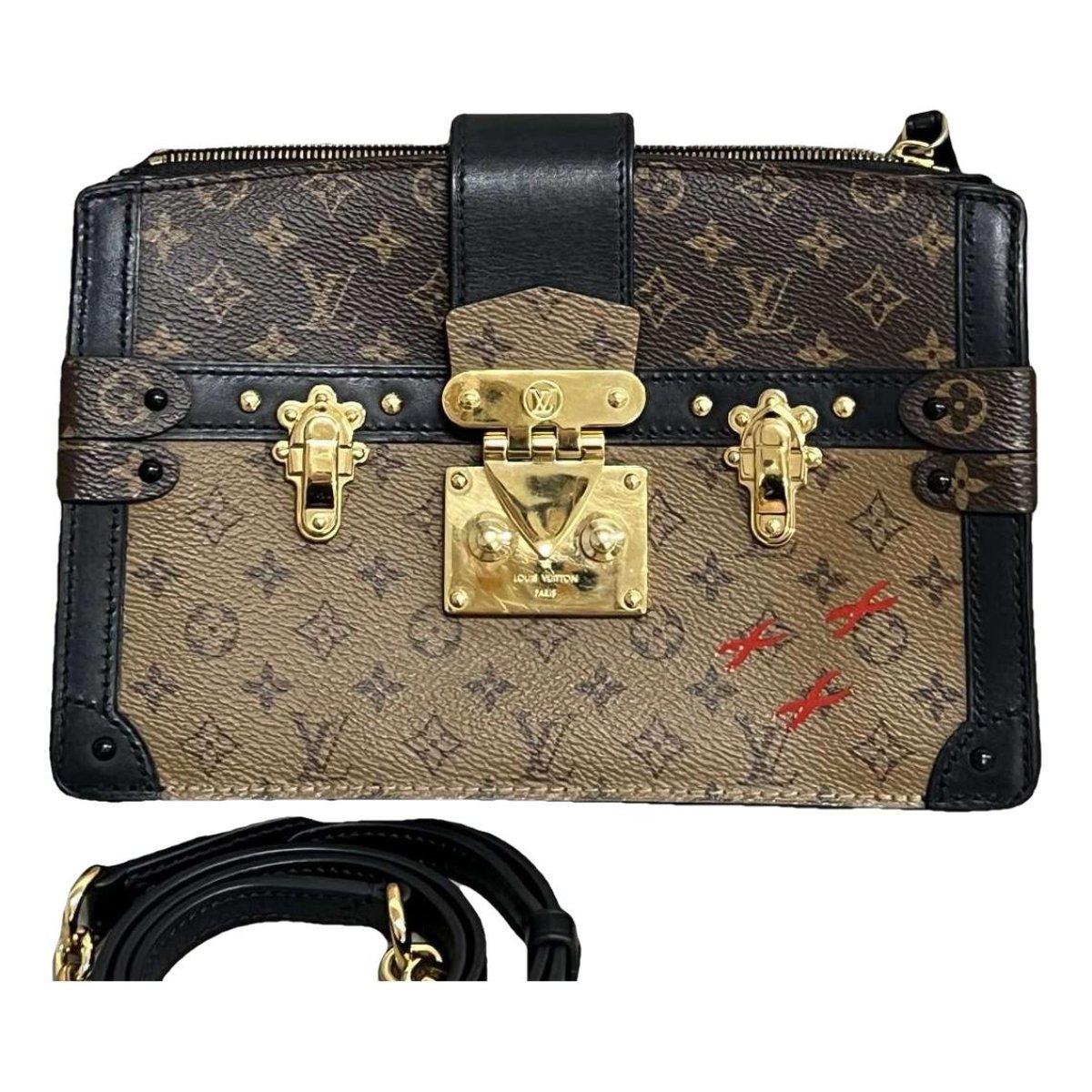 Pochette Trunk vinyl handbag