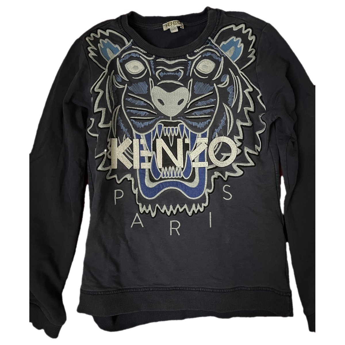 Tiger jumper