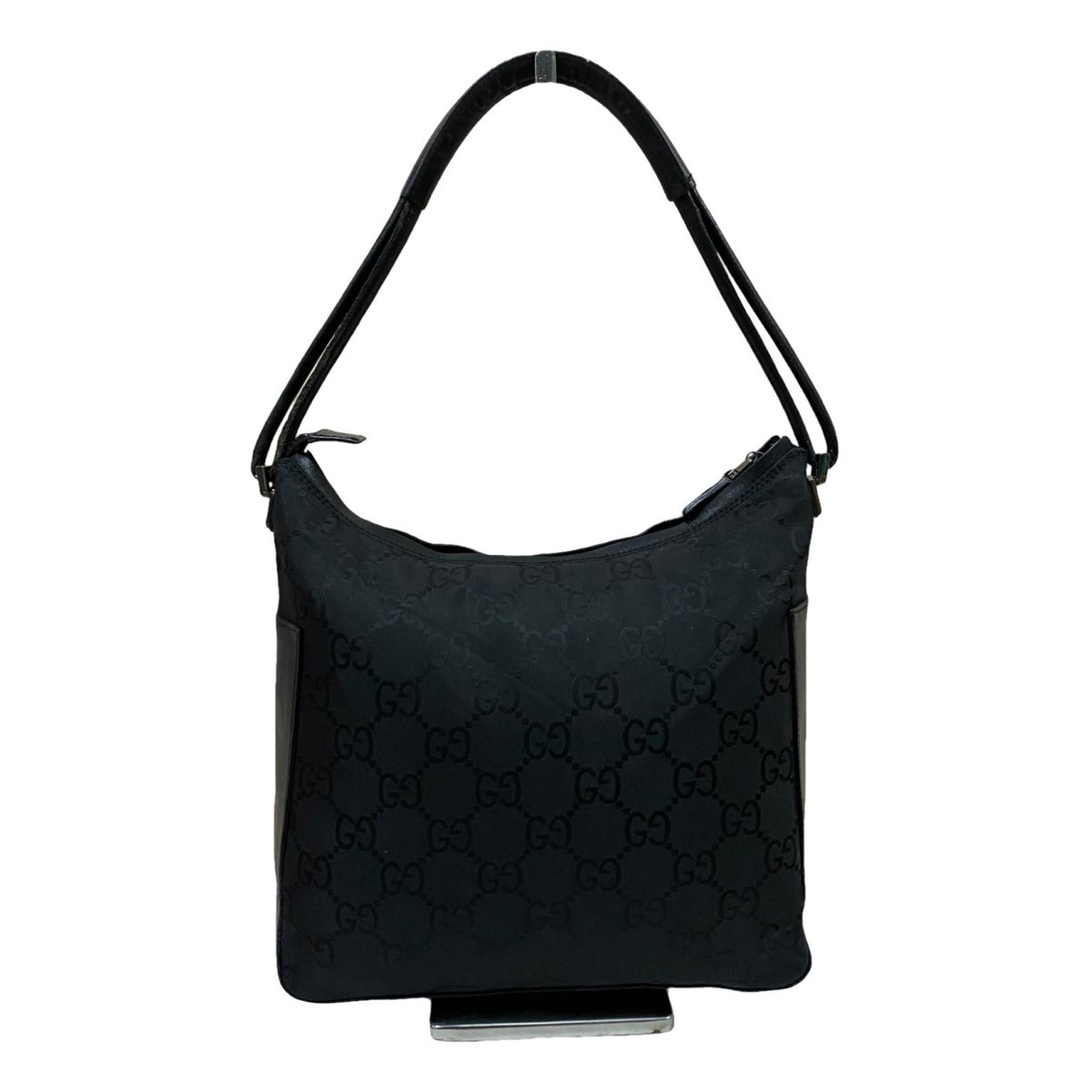 Hobo leather handbag