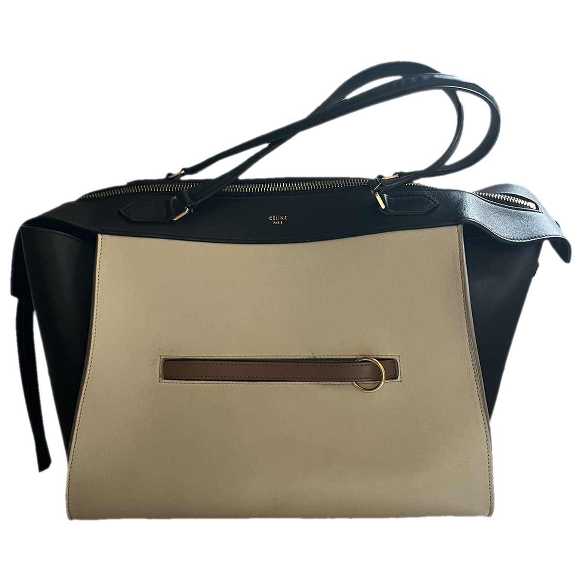 Ring leather handbag