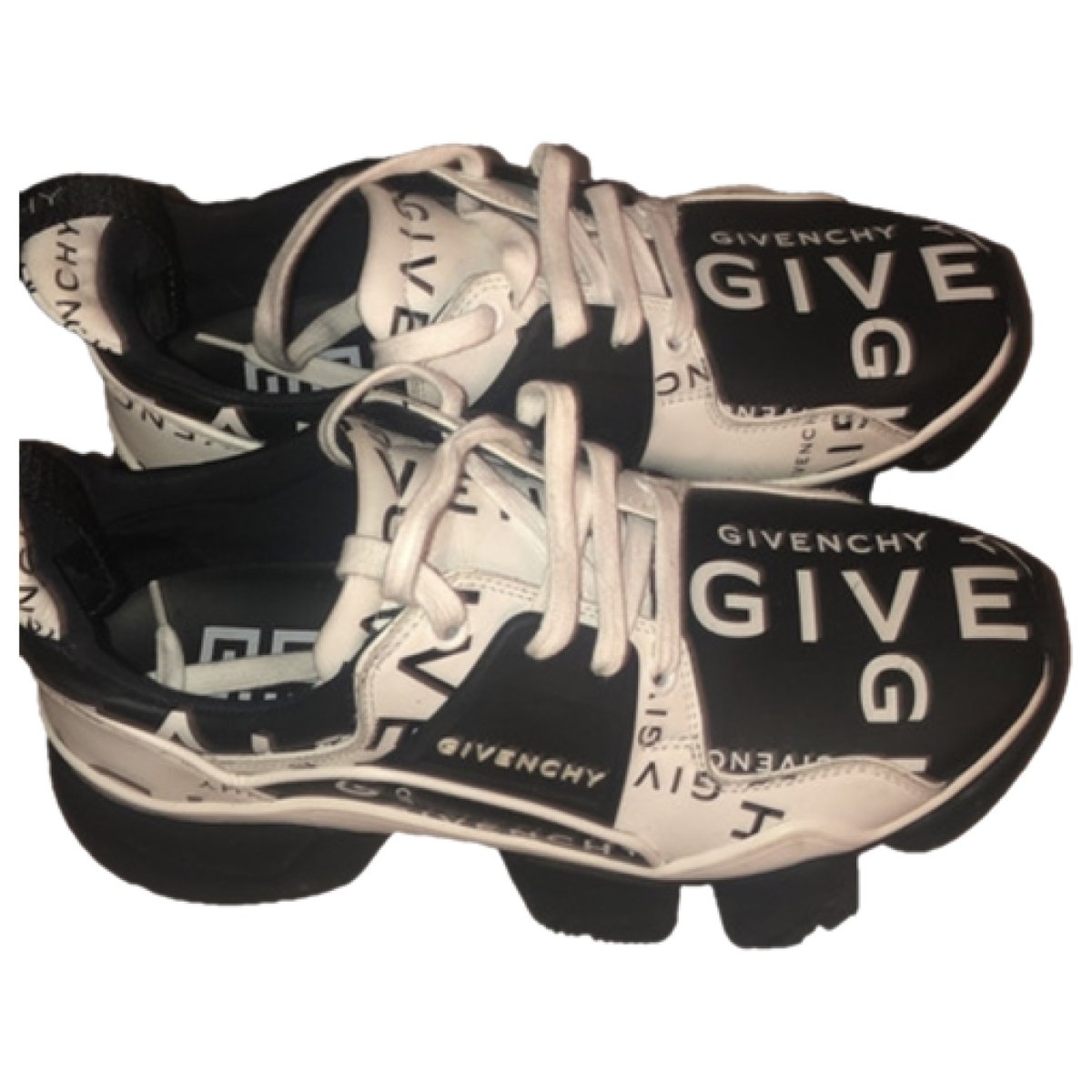 Jaw cloth trainers