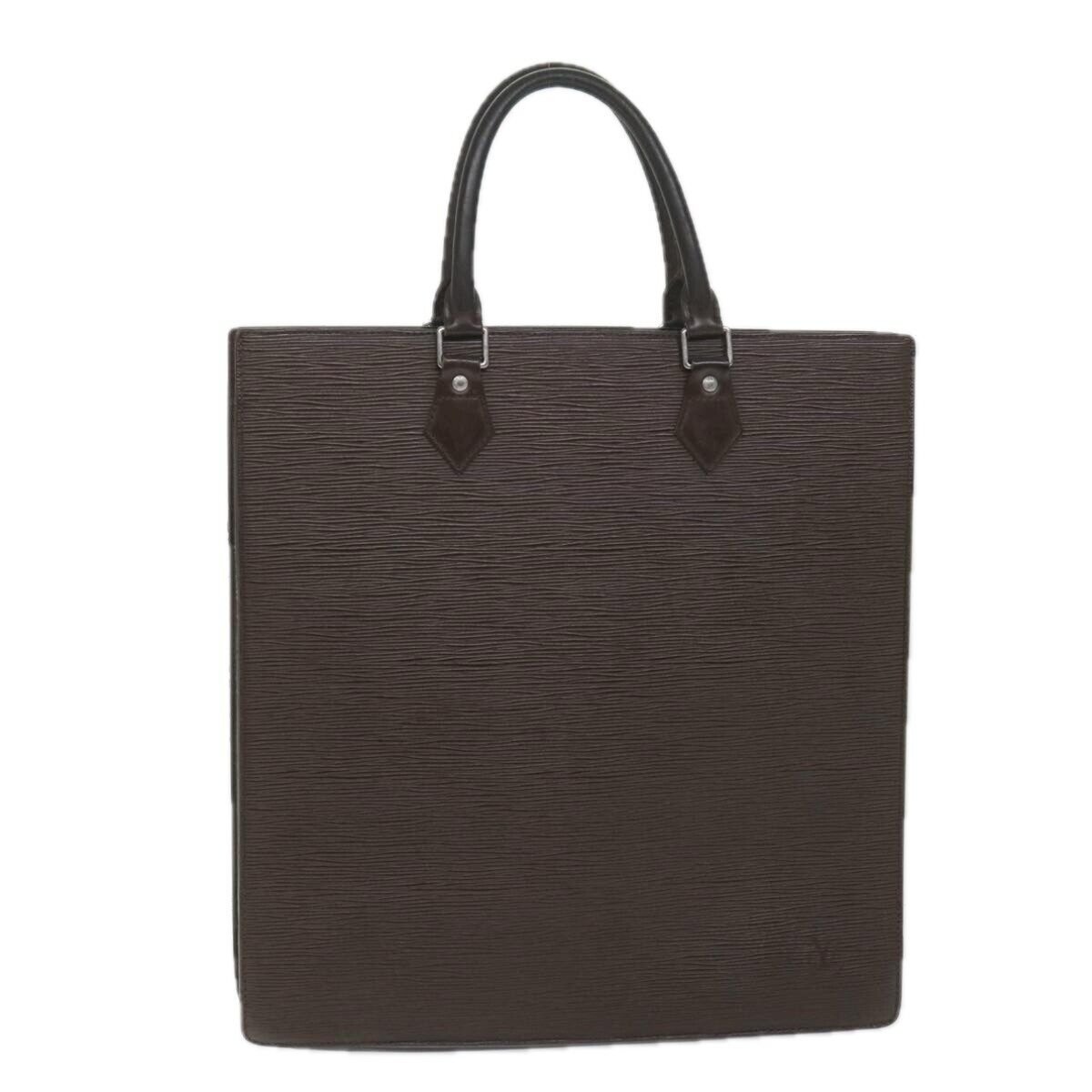 Plat leather handbag