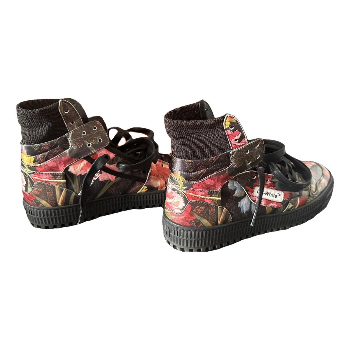 Off-Court leather trainers