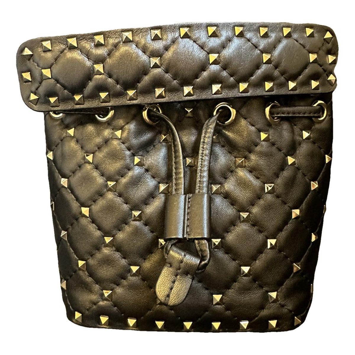 Rockstud spike leather handbag