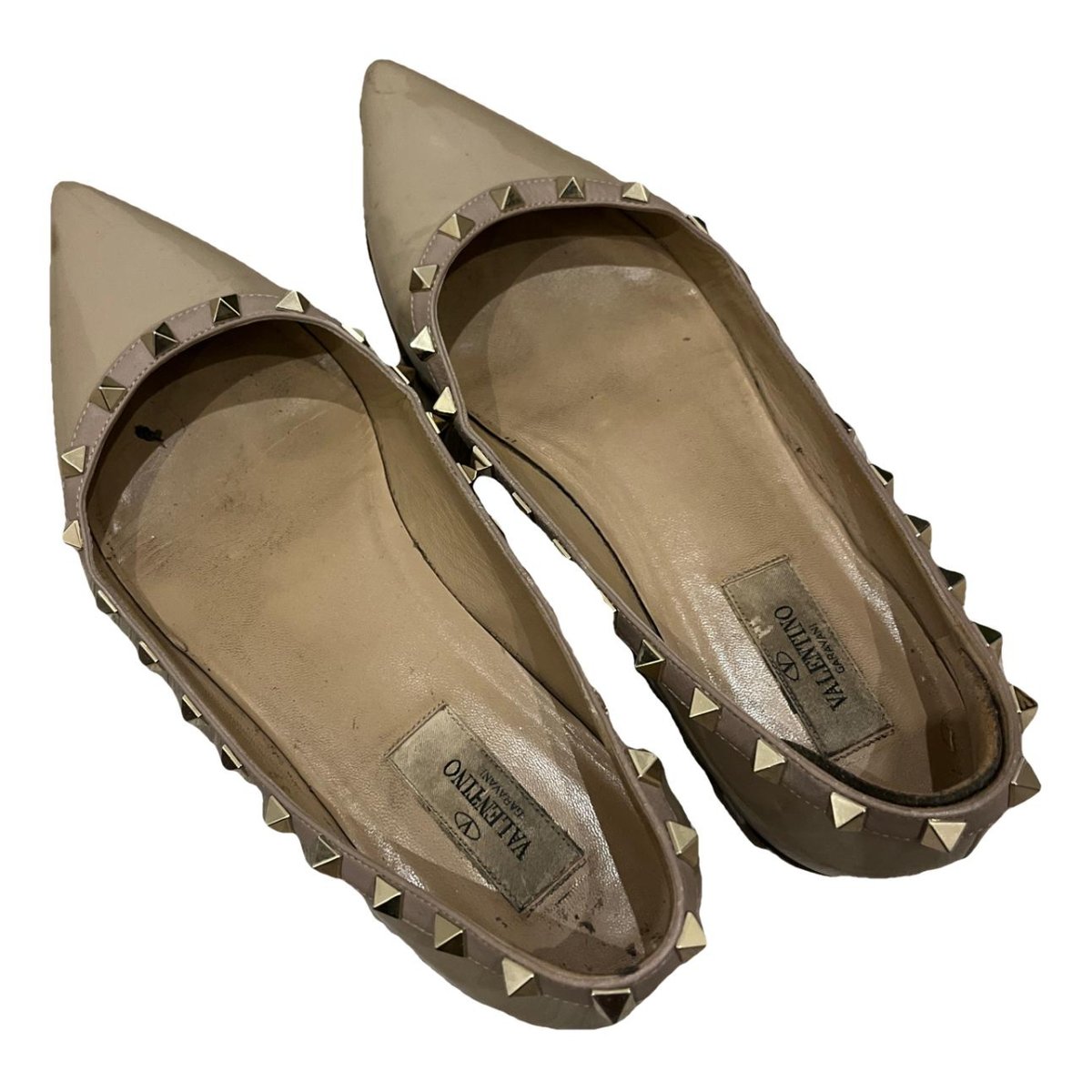 Rockstud patent leather flats