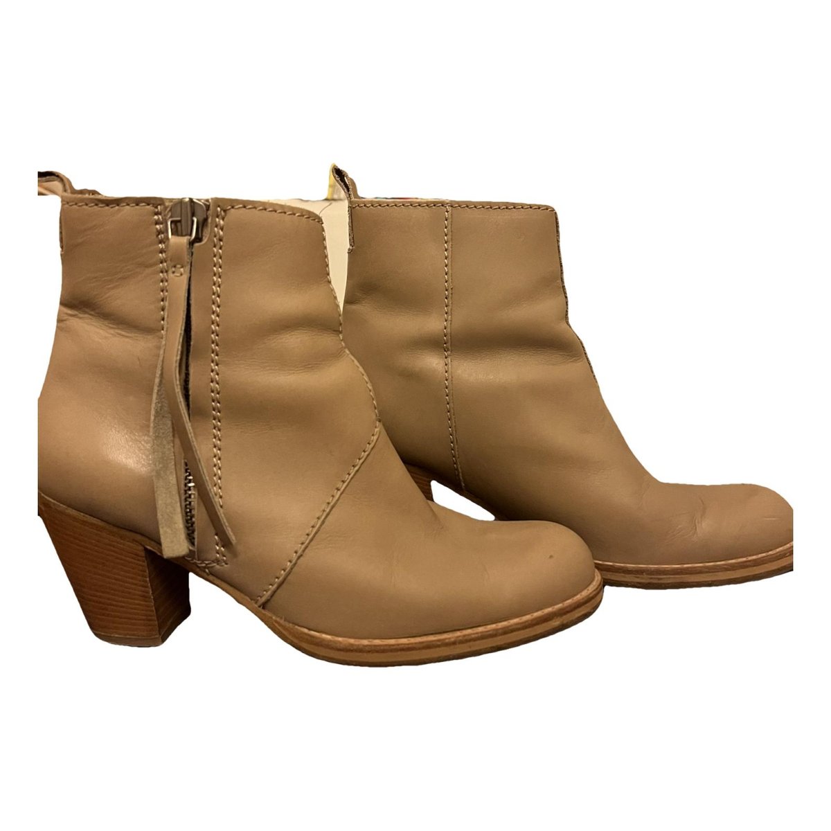Pistol leather ankle boots