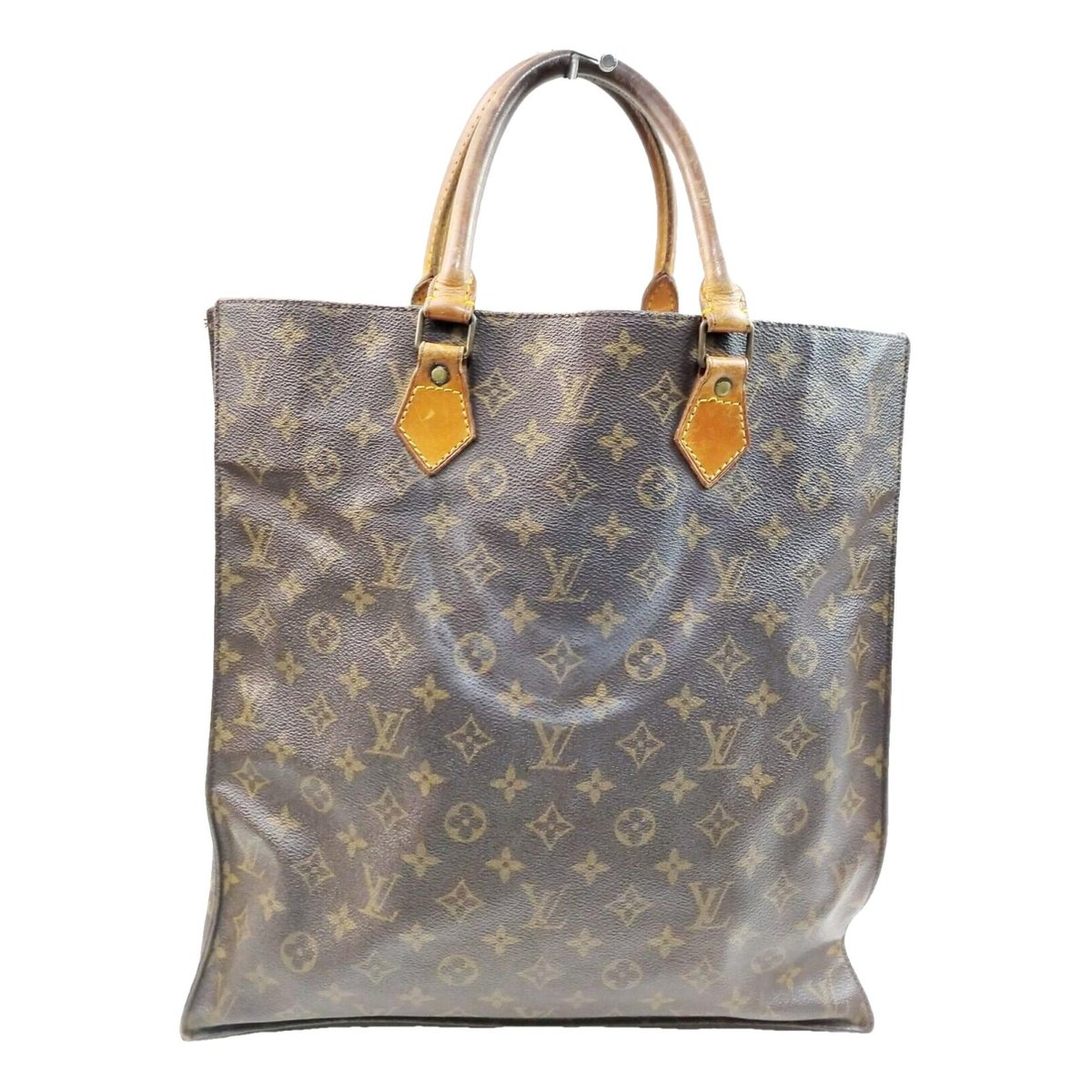 Plat leather handbag