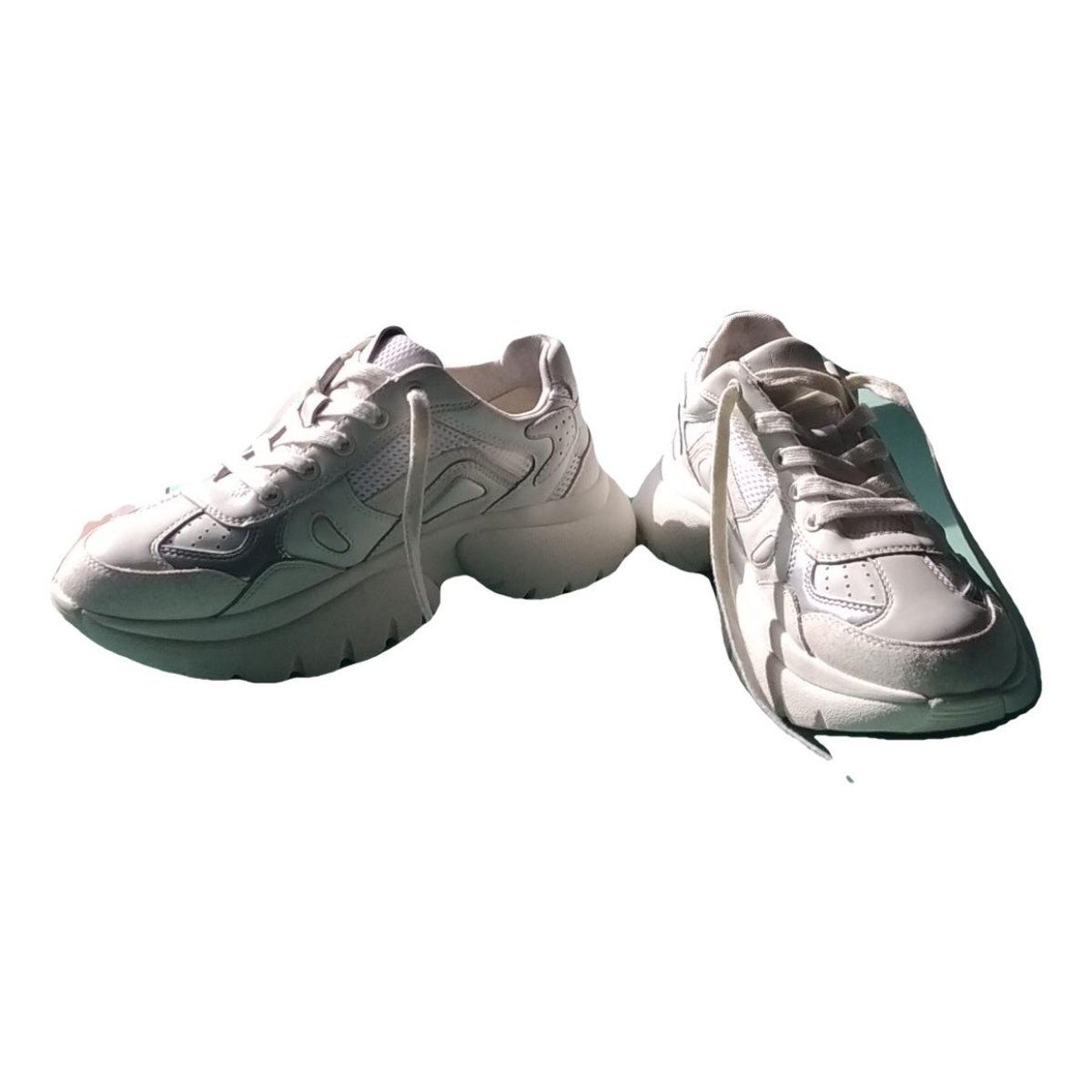 W20 leather trainers