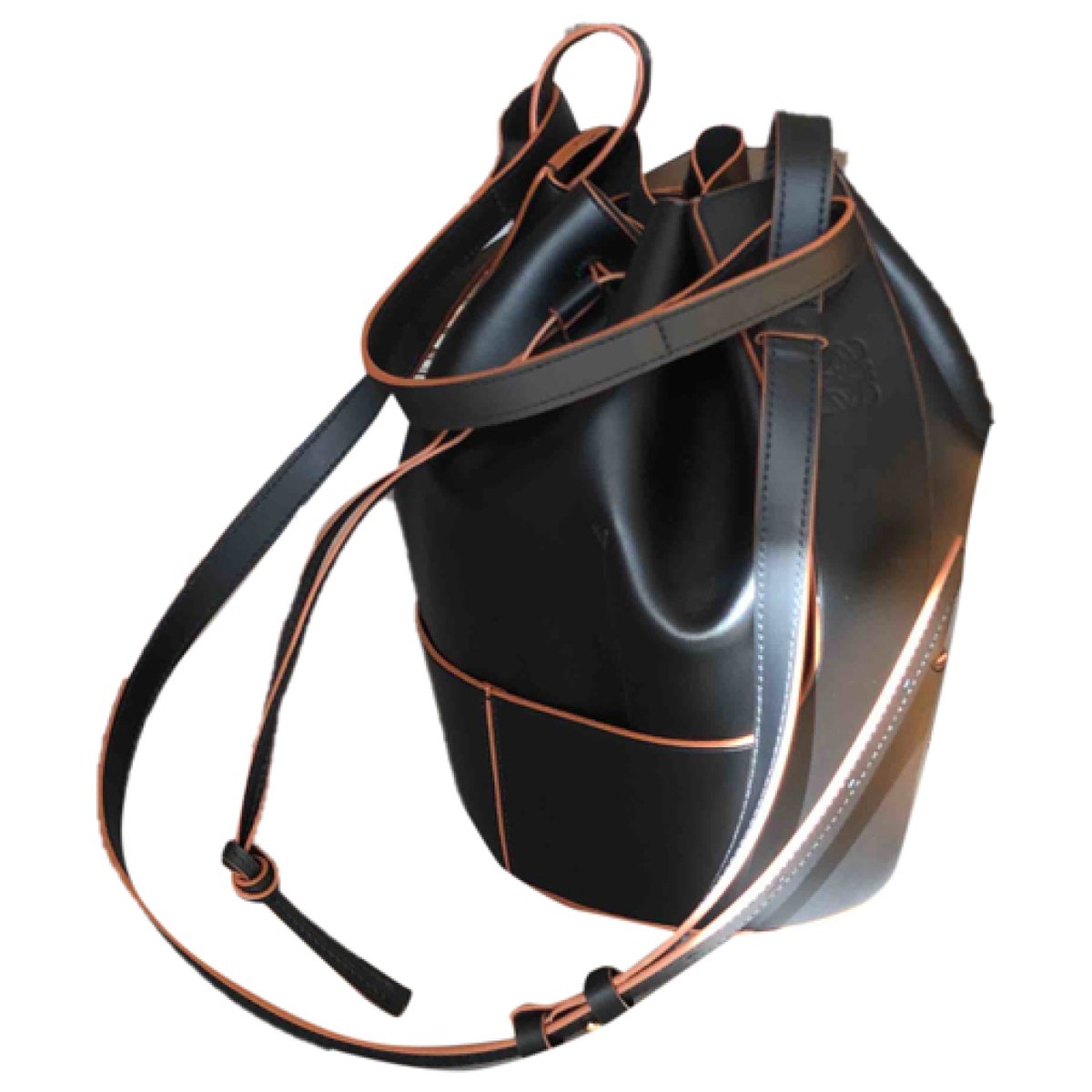 Balloon leather handbag