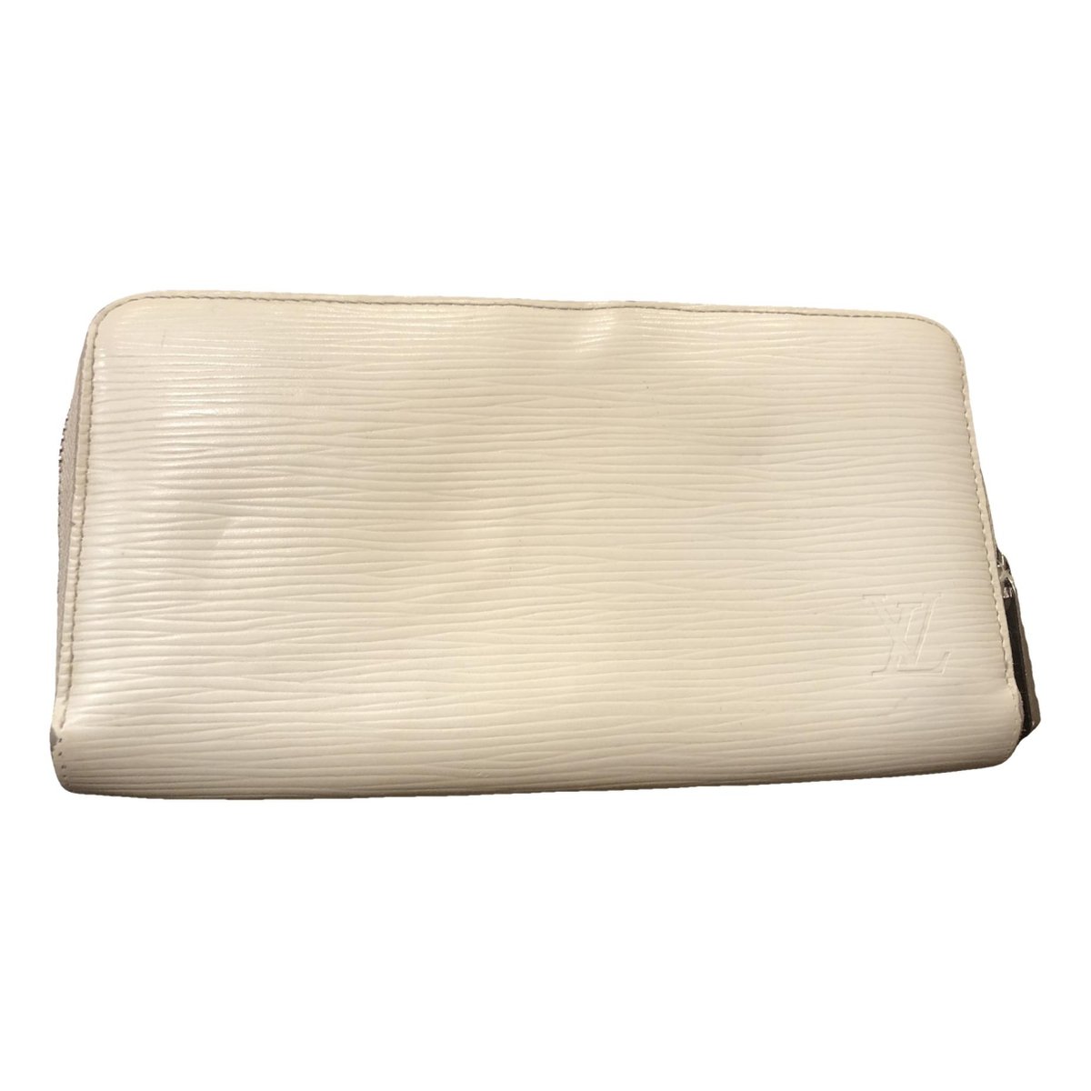 Zippy leather wallet