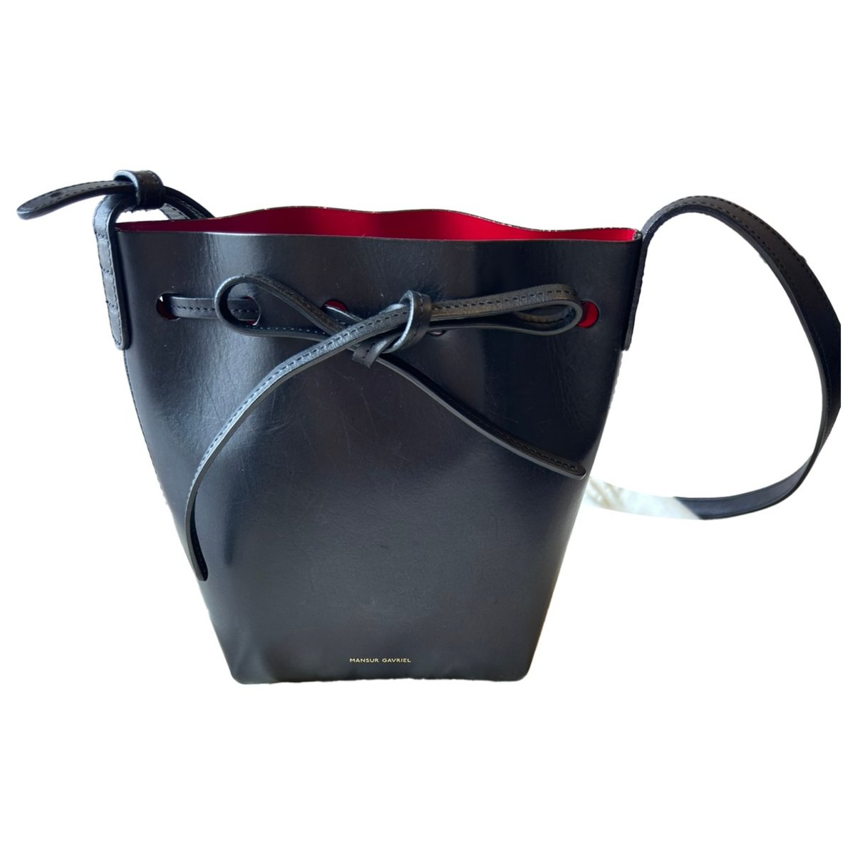 Bucket leather handbag