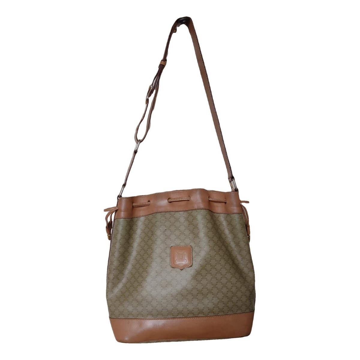 Clasp Bucket leather handbag