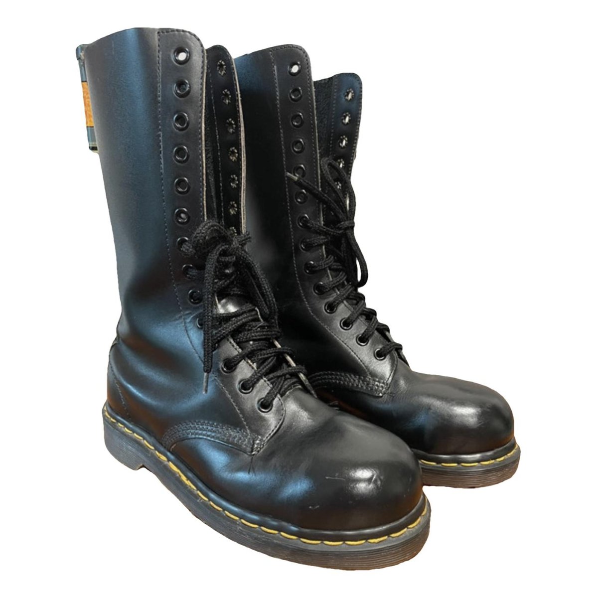 1914 (14 eye) leather biker boots