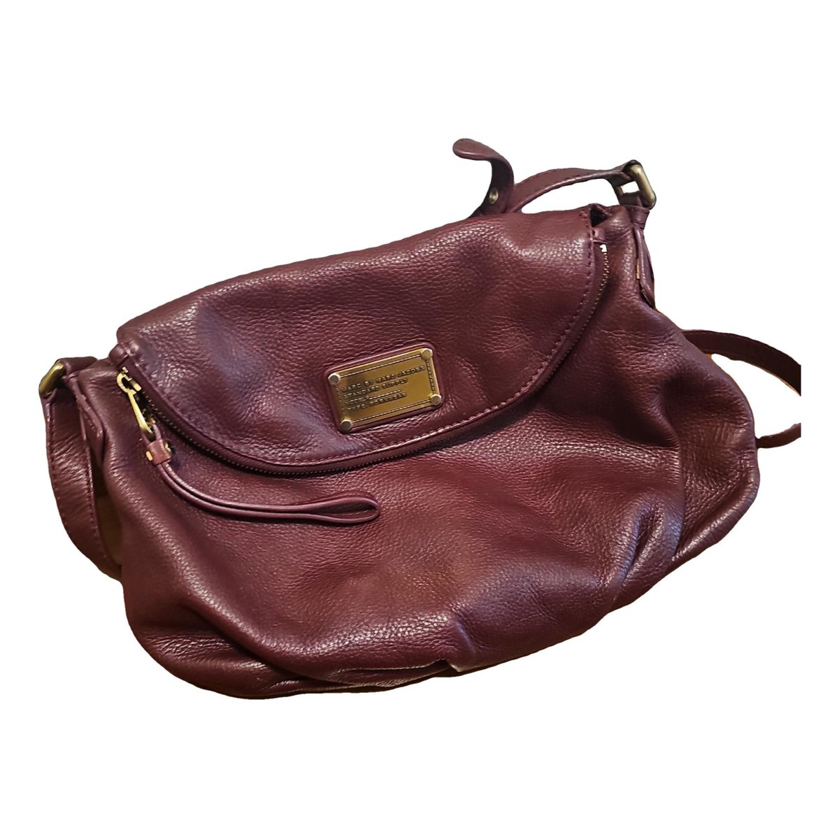 Classic Q leather crossbody bag