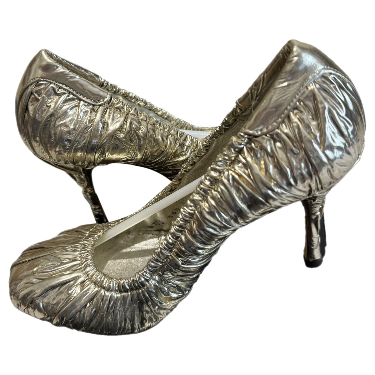 DG Amore patent leather heels