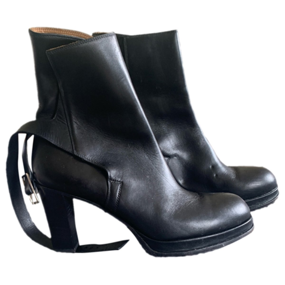 Cypress leather boots