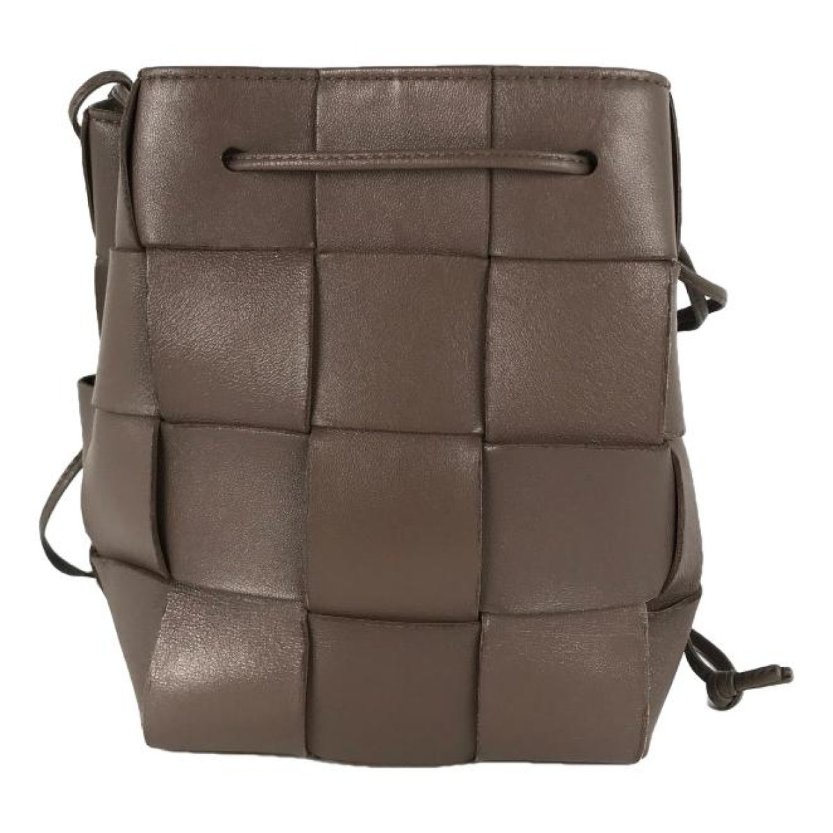 Cassette Bucket leather crossbody bag