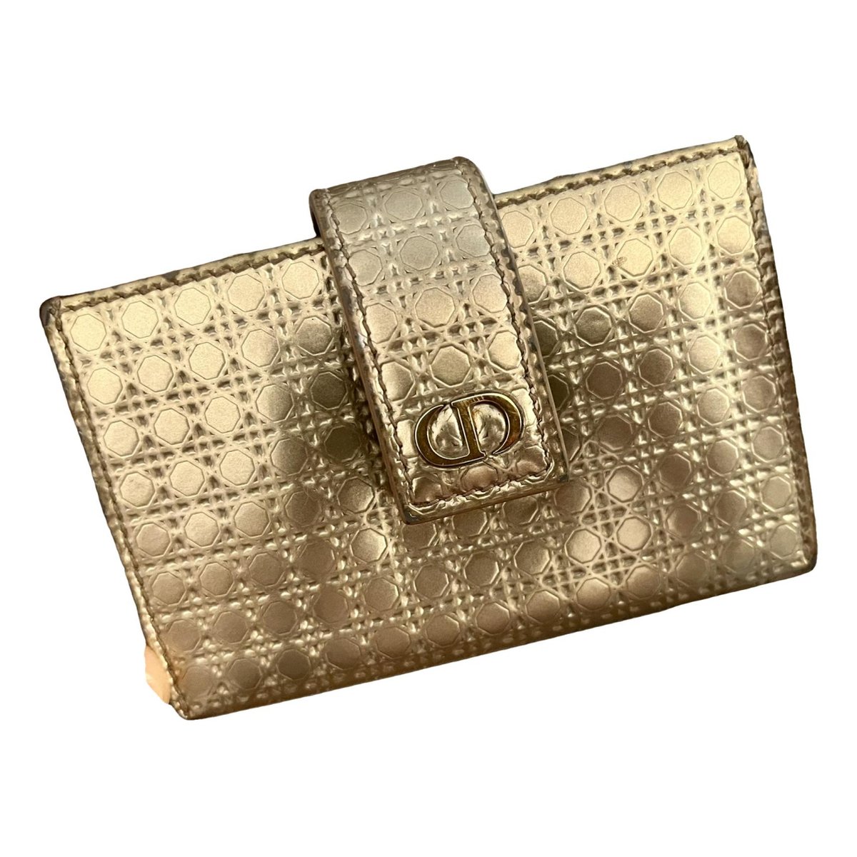 30 Montaigne patent leather clutch bag