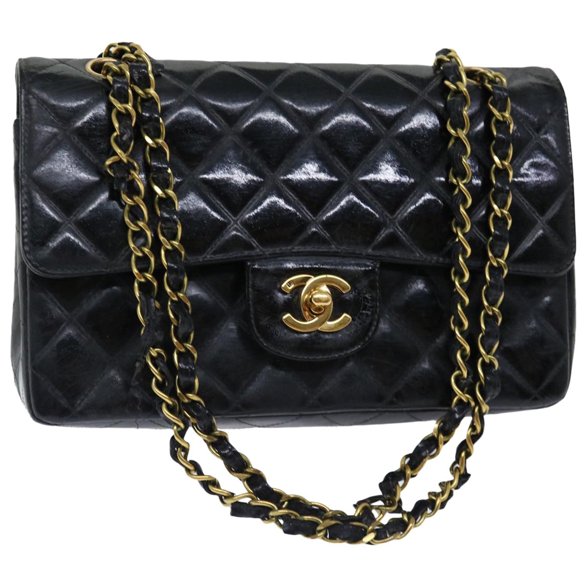 Timeless/Classique patent leather crossbody bag