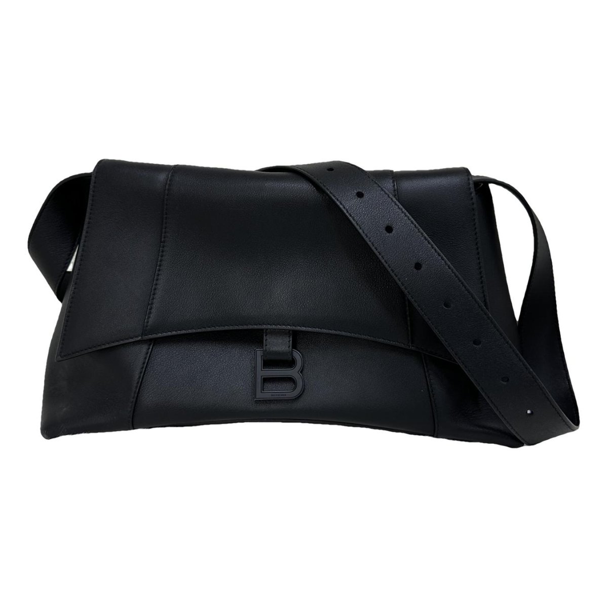 Downtown leather handbag