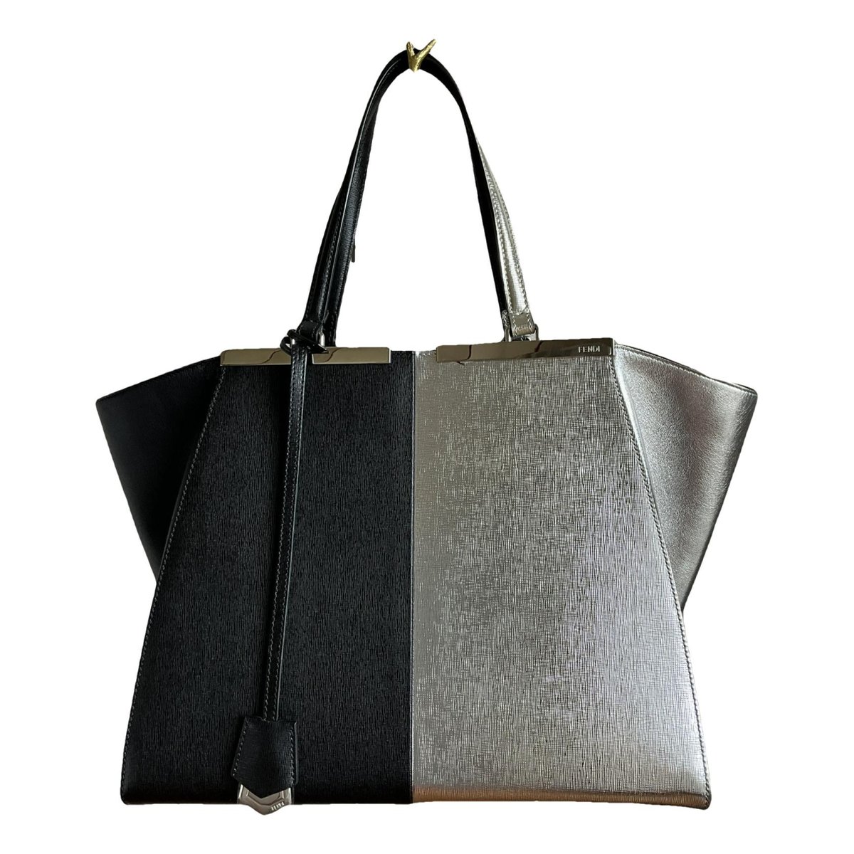 3Jours leather handbag