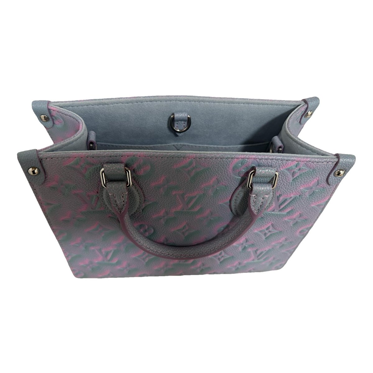 Onthego leather tote