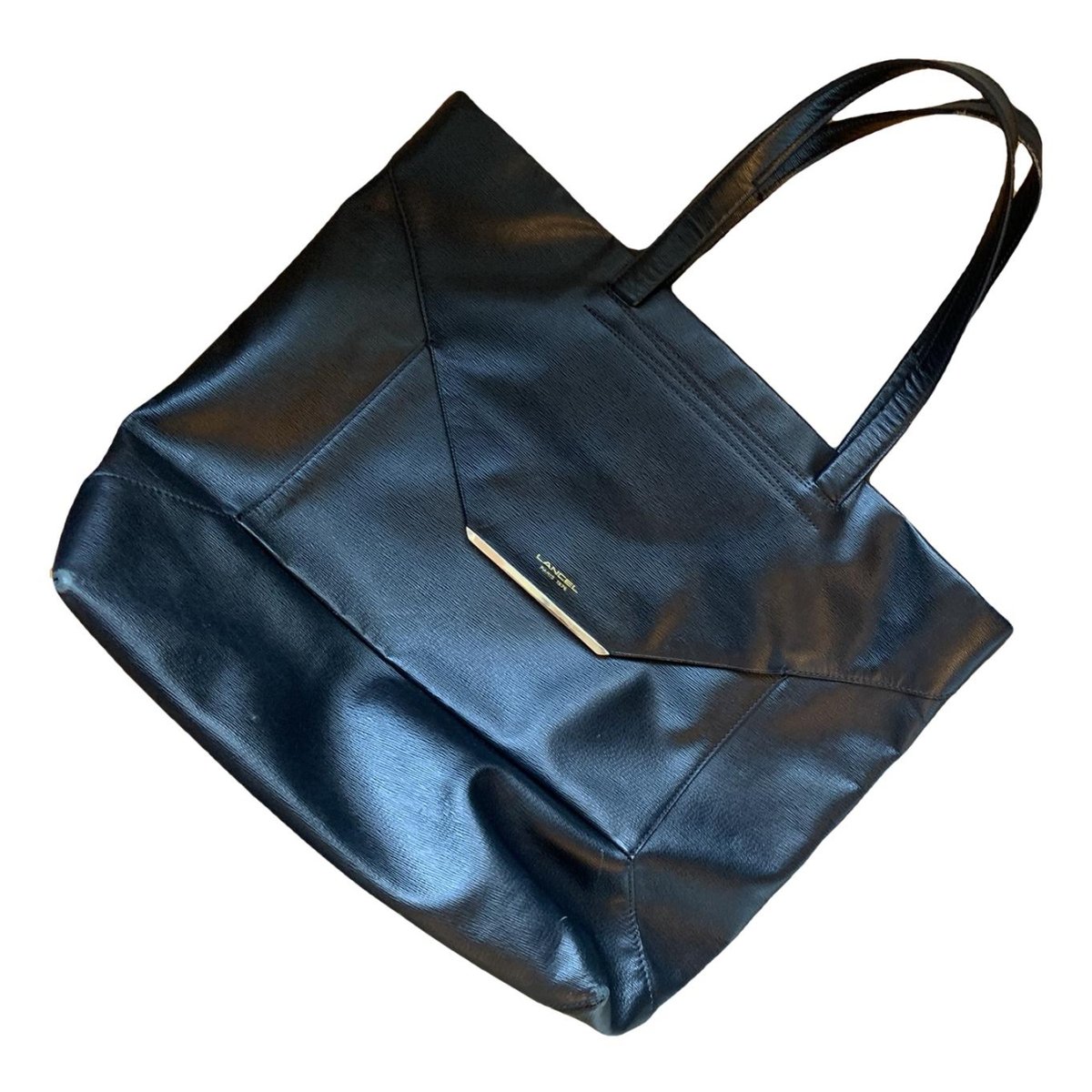 Enveloppe leather handbag