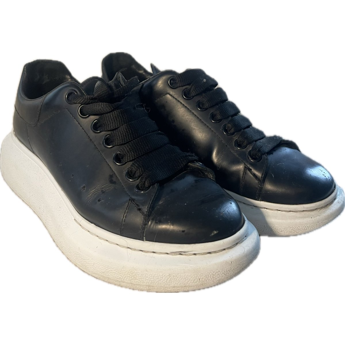 Oversize leather trainers