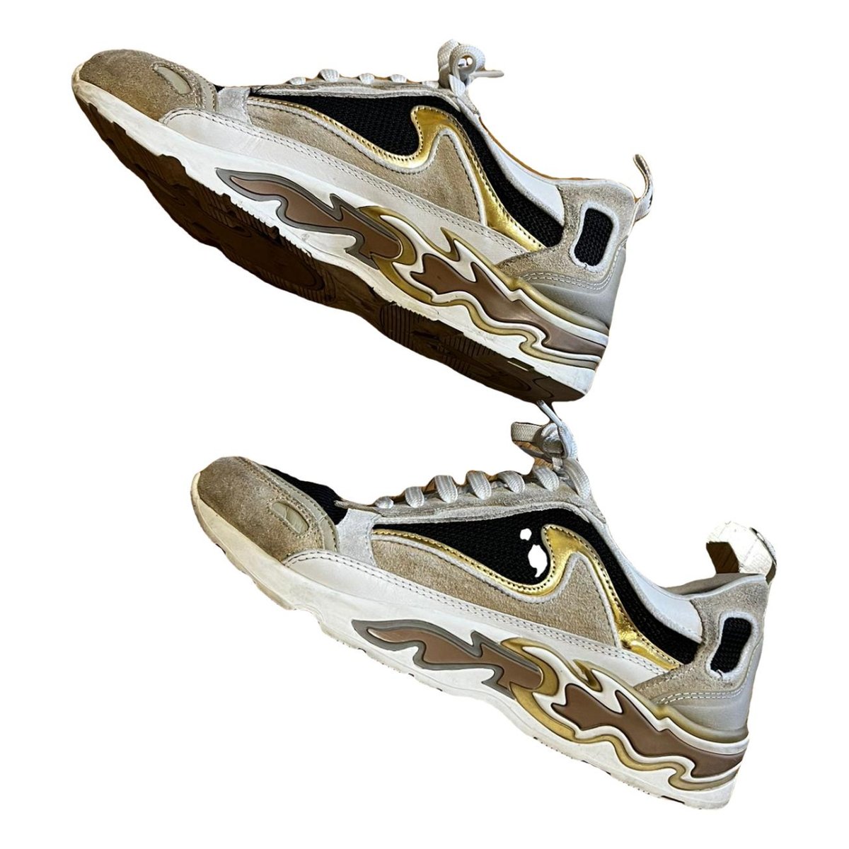 Flame cloth trainers