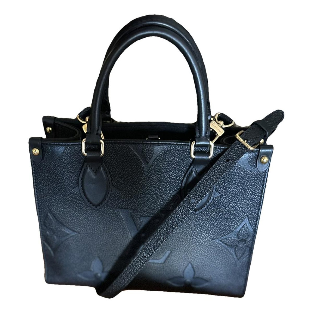 Onthego leather tote