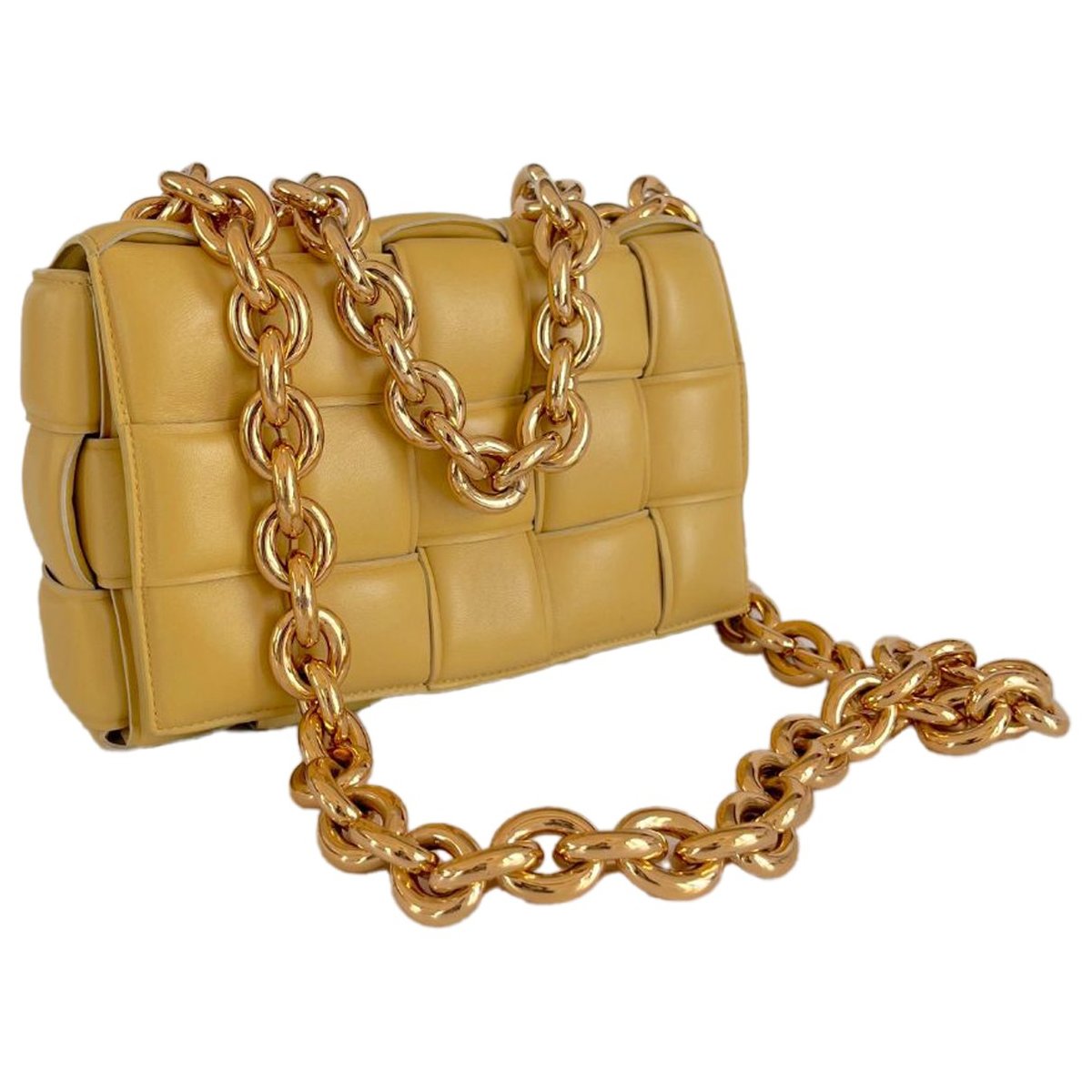 Chain Cassette leather handbag
