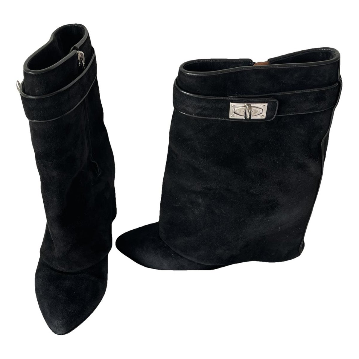 Shark boots