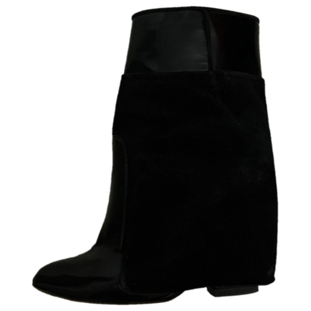 Shark pony-style calfskin boots