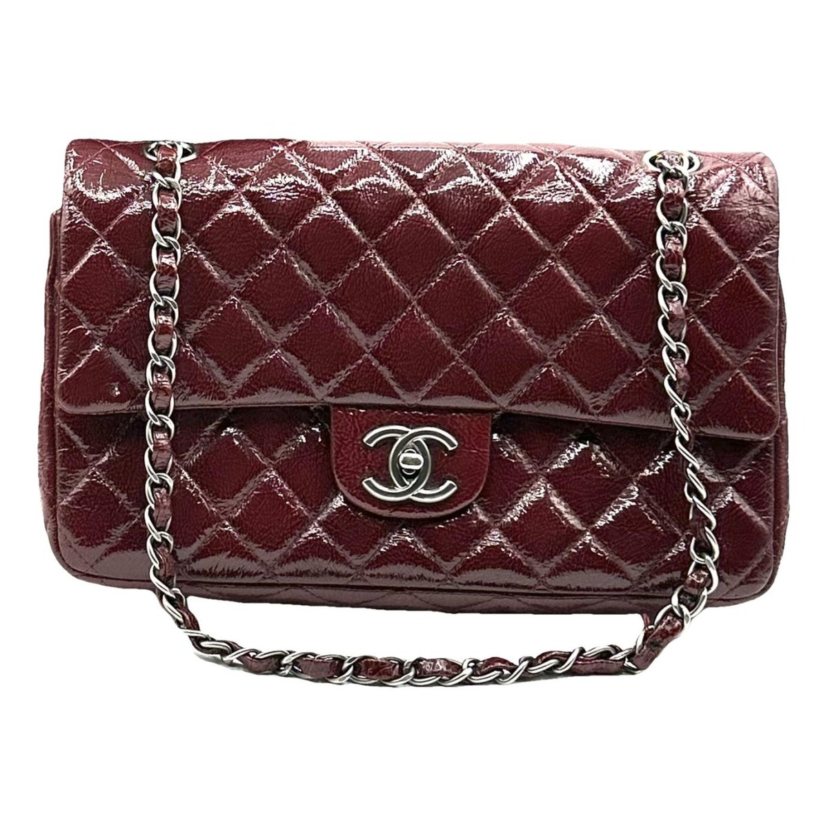 Timeless/Classique patent leather crossbody bag