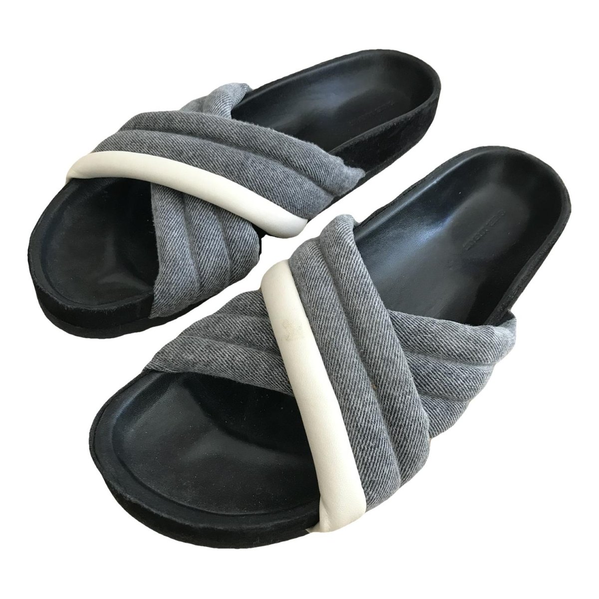 Holden cloth mules