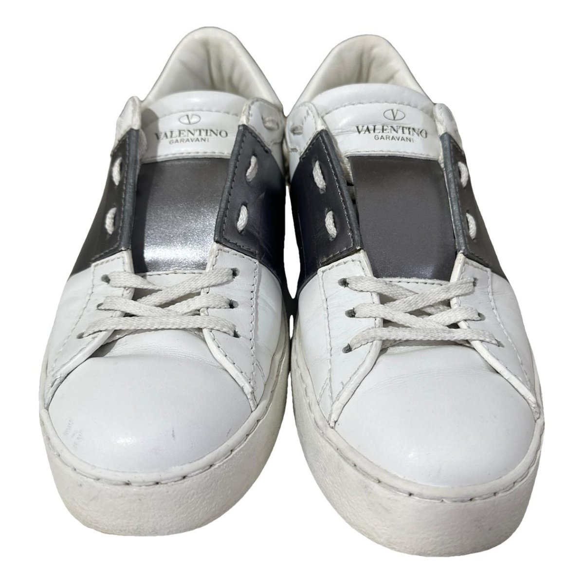 Open leather trainers