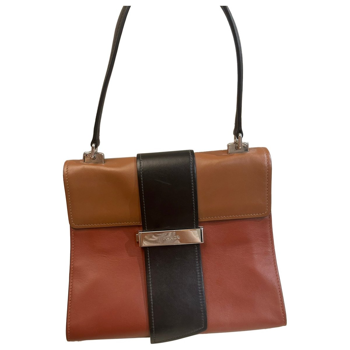 Ribbon leather handbag