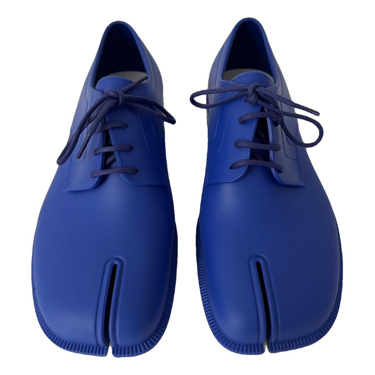 Tabi lace ups