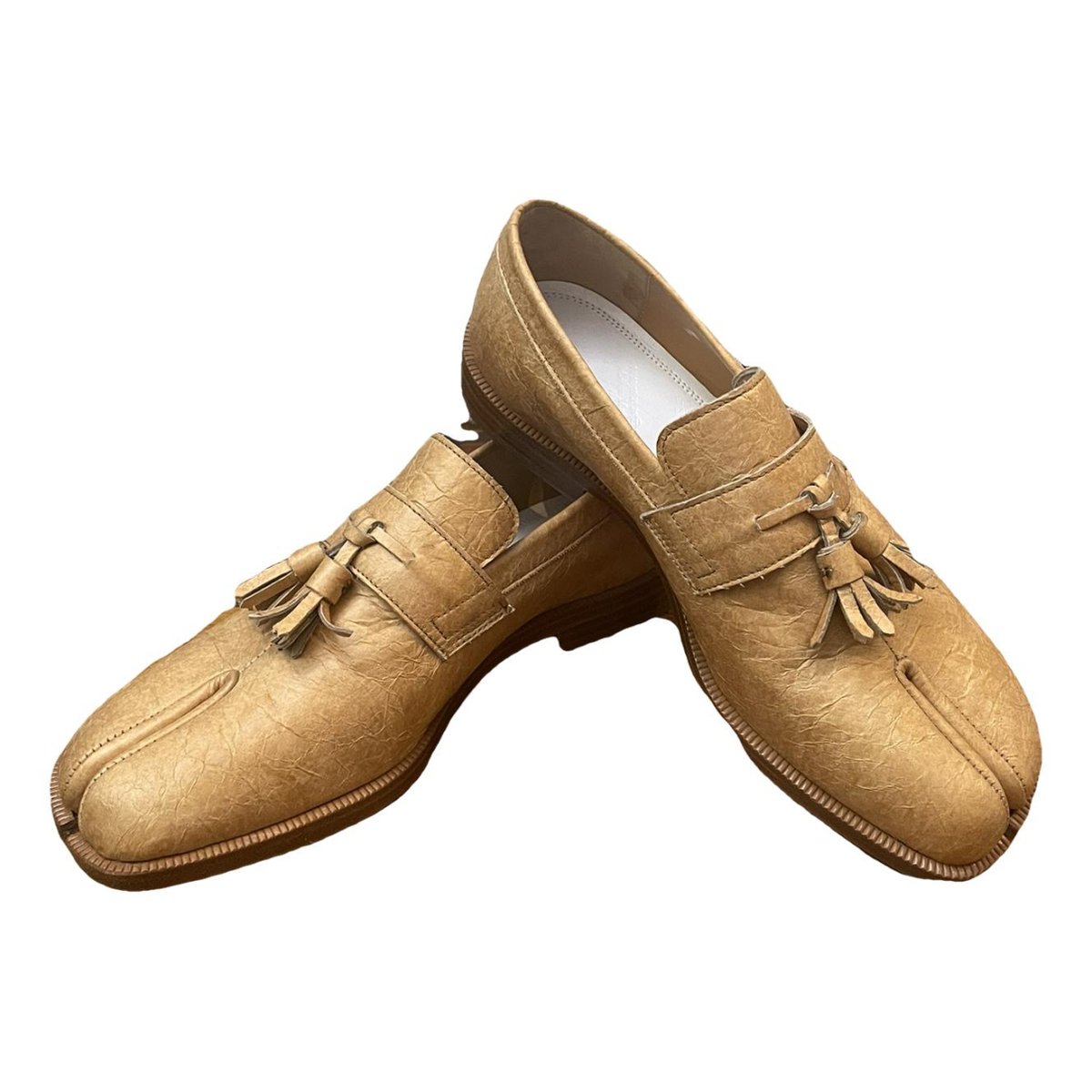 Tabi leather flats