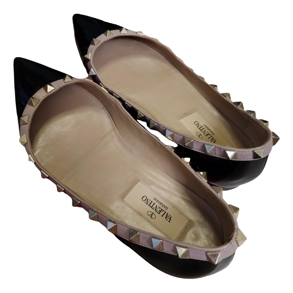 Rockstud leather flats