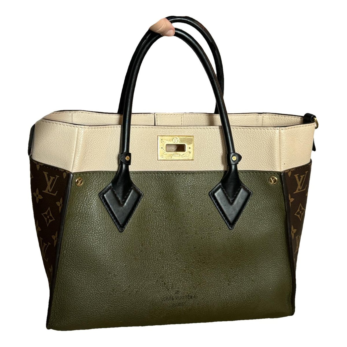 On My Side leather handbag