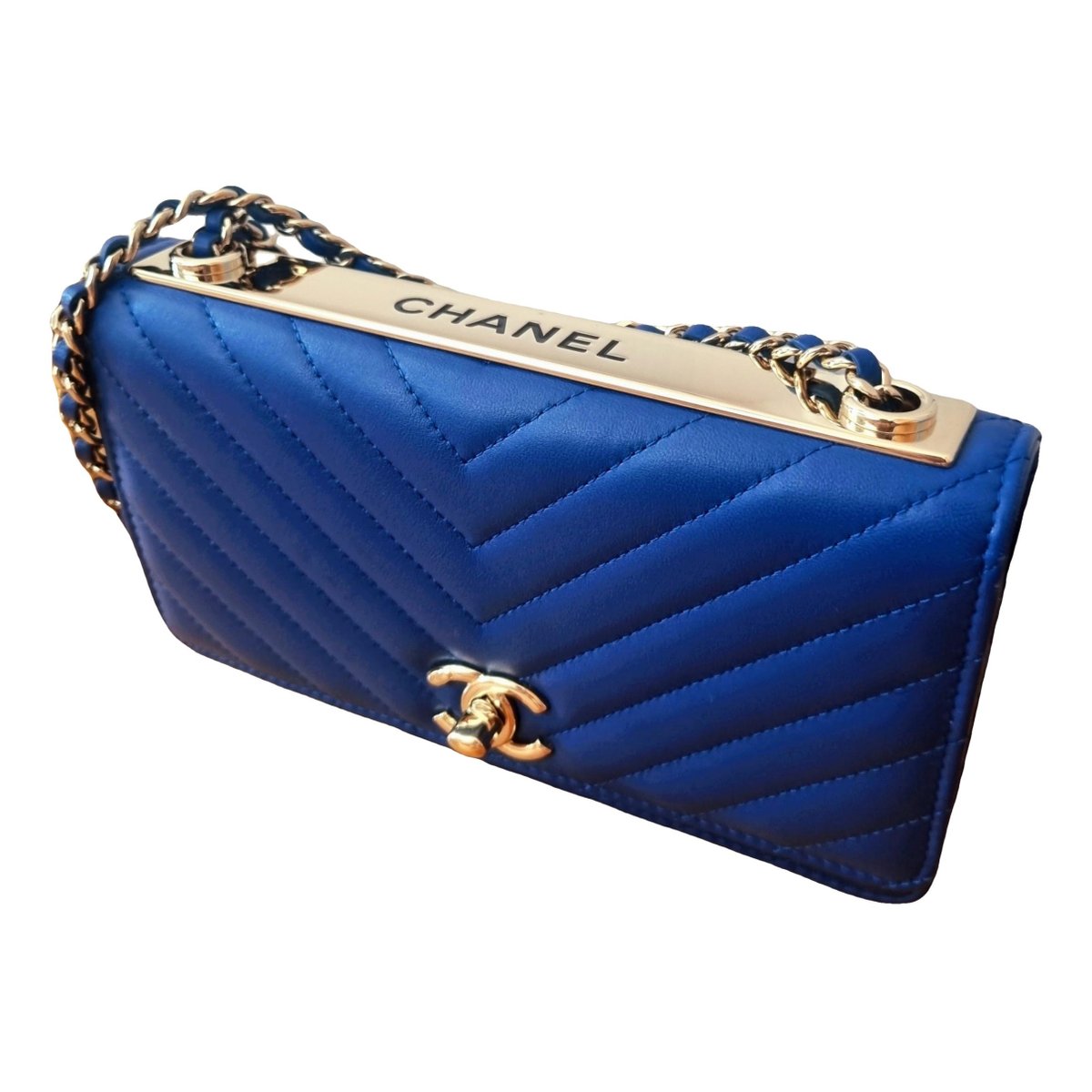 Wallet On Chain leather crossbody bag