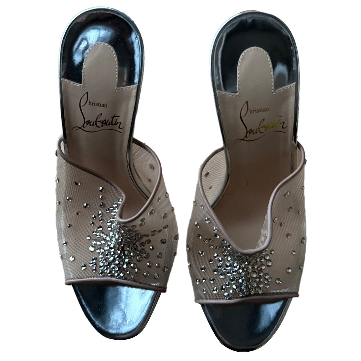 Degrastrass cloth heels
