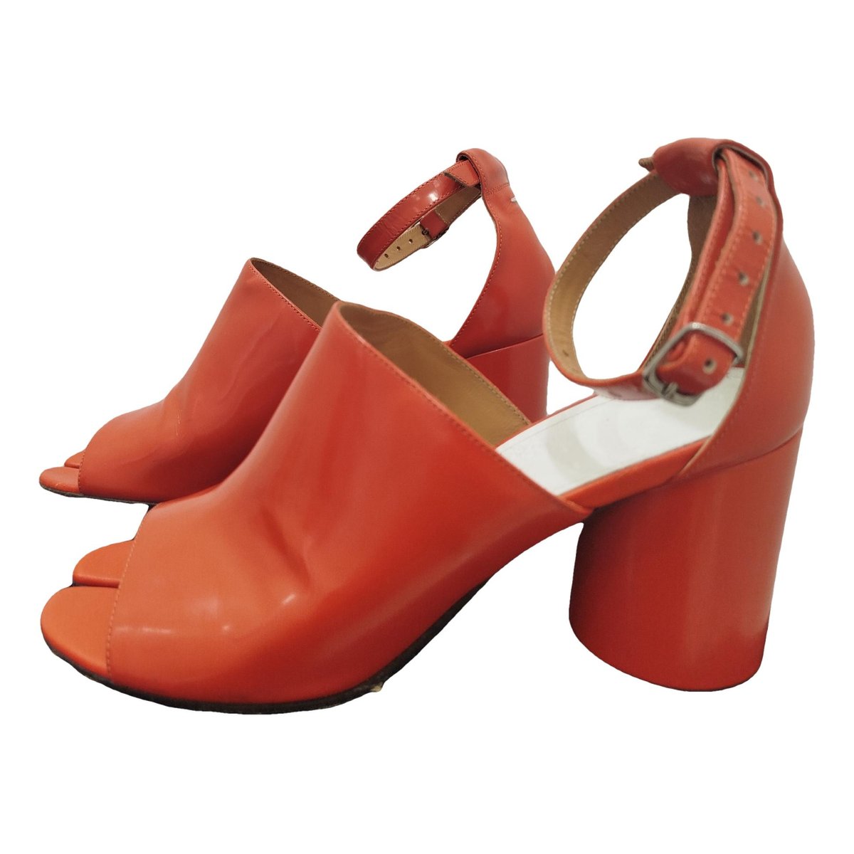 Tabi leather sandal