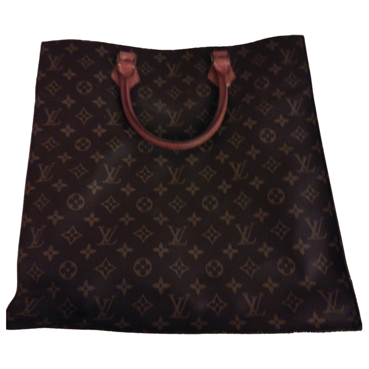 Plat leather handbag