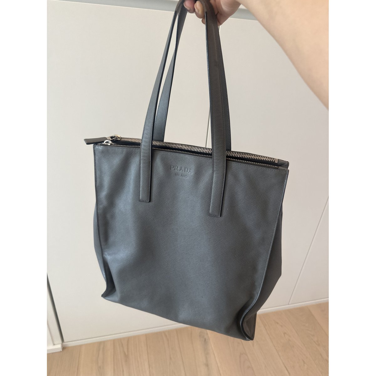 Panier leather handbag