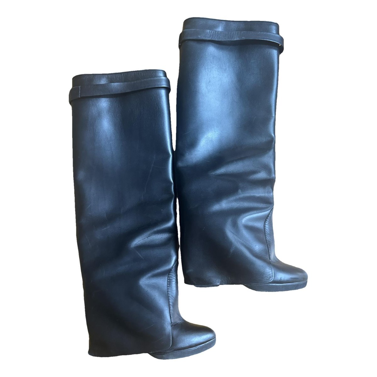 Shark leather boots